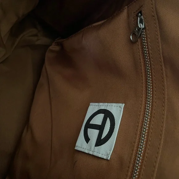 Telfar Medium Tan Bag - Picture 6 of 10